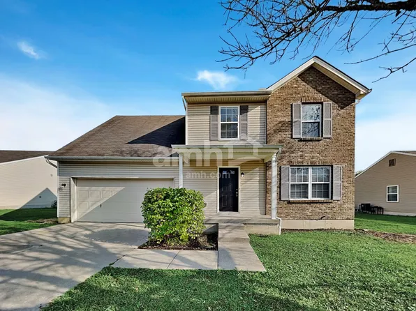 9 Finch Ct, Amelia, OH 45102