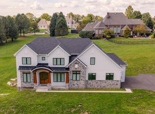 4280 E Wyndemere Cir, Schnecksville, PA 18078