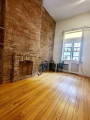 1st image of 50 W 75th St APT 2A