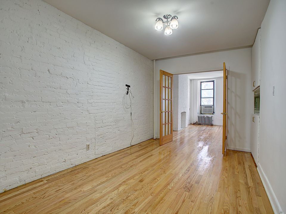 1st image of 1136 1st Ave APT 4