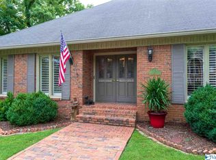 2104 Stratford Pl SE, Decatur, AL 35601