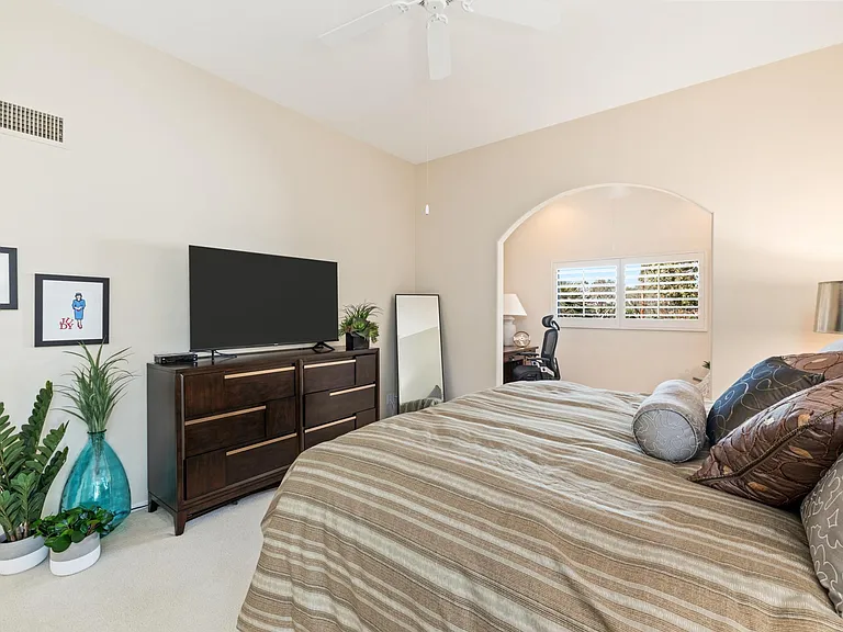 73465 Irontree Dr — Photo 21