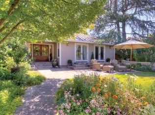 2515 Pinot Way, Saint Helena, CA 94574