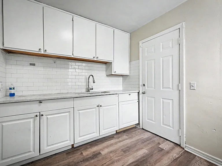 3516 Penton St — Photo 17