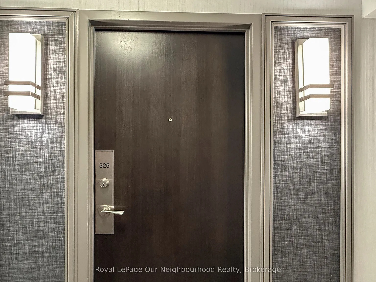 2 bed, $2,975 — Photo 4