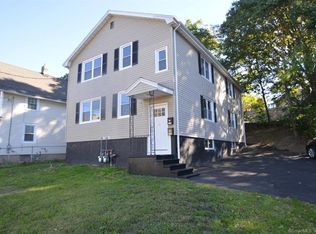 196 Goddard Ave, Bridgeport, CT 06610