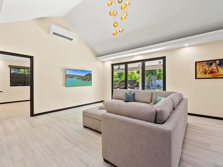 4523 Aukai Ave — Photo 3