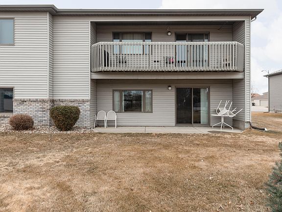 2nd image of 705 Bridgeport Dr