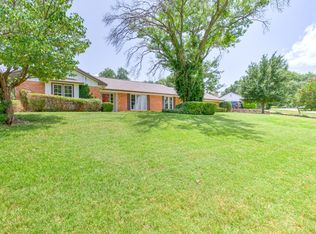 1113 Montego Rd, Fort Worth, TX 76116