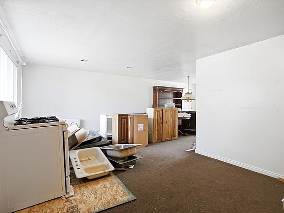4th image of 2601 N 425 W #19