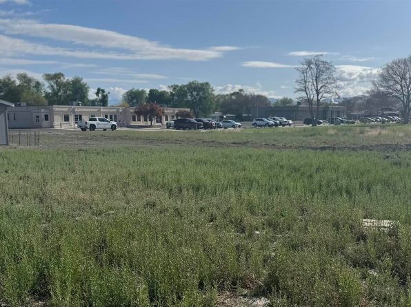 470 Camellia Way, Lovelock, NV 89419