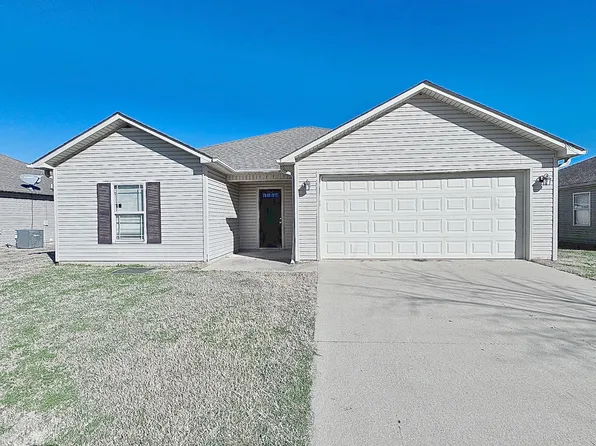 3888 Turfway Dr, Jonesboro, AR 72404