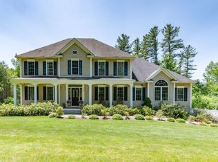 33 S Depot Rd, Hollis, NH 03049