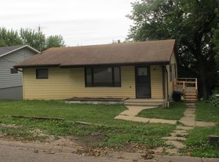 504 Main St, Earling, IA 51530