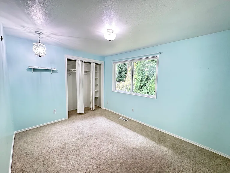 13502 NE 190th Pl — Photo 17