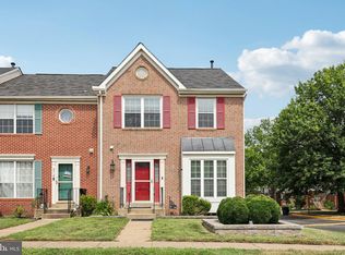 5716 Belcher Farm Dr, Centreville, VA 20120