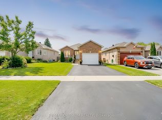 177 Hanmer St E, Barrie, ON L4M 6W6