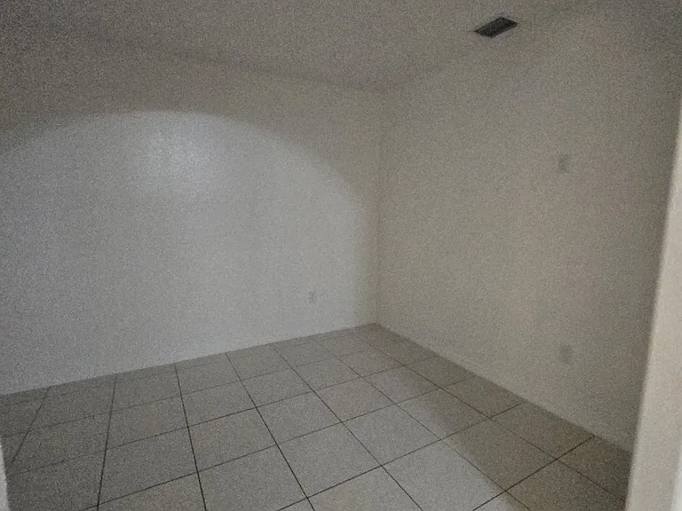4604 SW 164th Pl #HOUSE — Photo 11