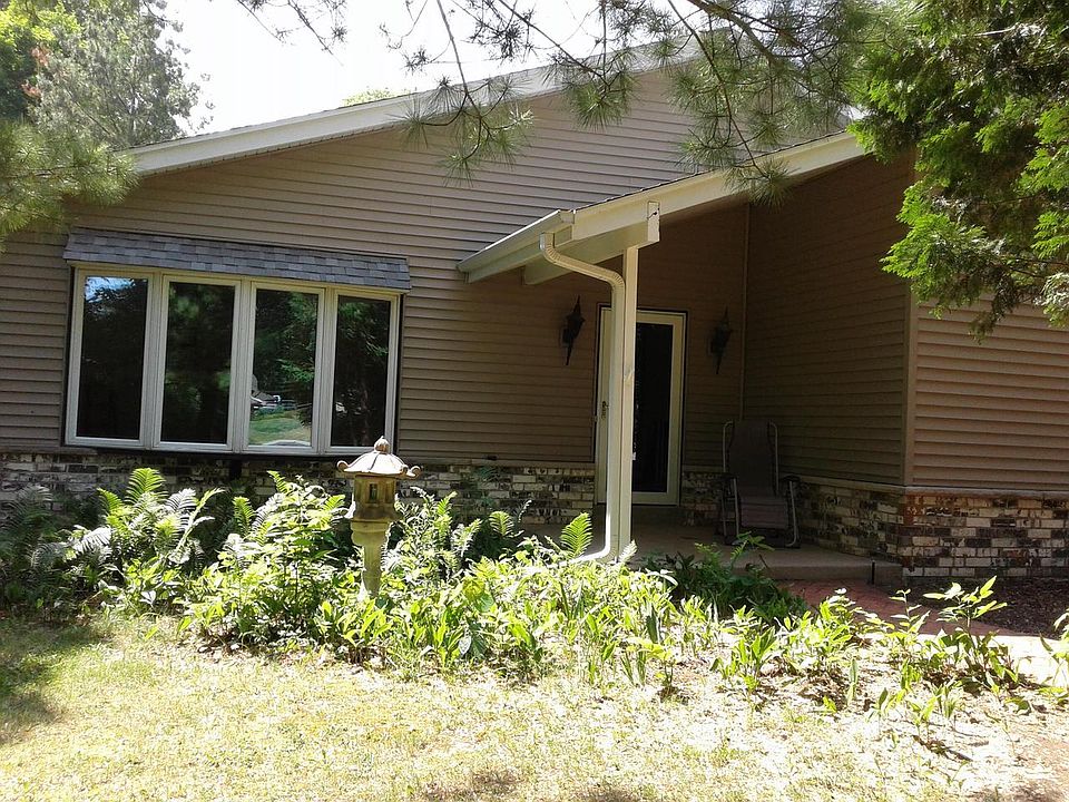 1st image of 3184 Glacier DRIVE