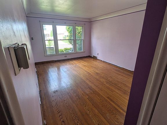 5th image of 17970 Lincoln Dr
