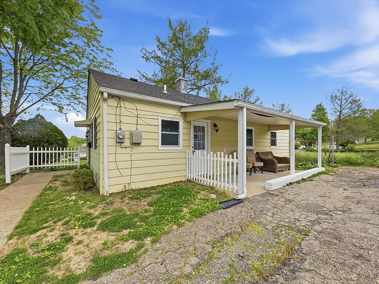 6128 Red Bank Rd — Photo 24