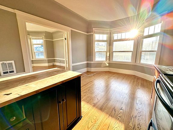3rd image of 295-299 Guerrero St #6