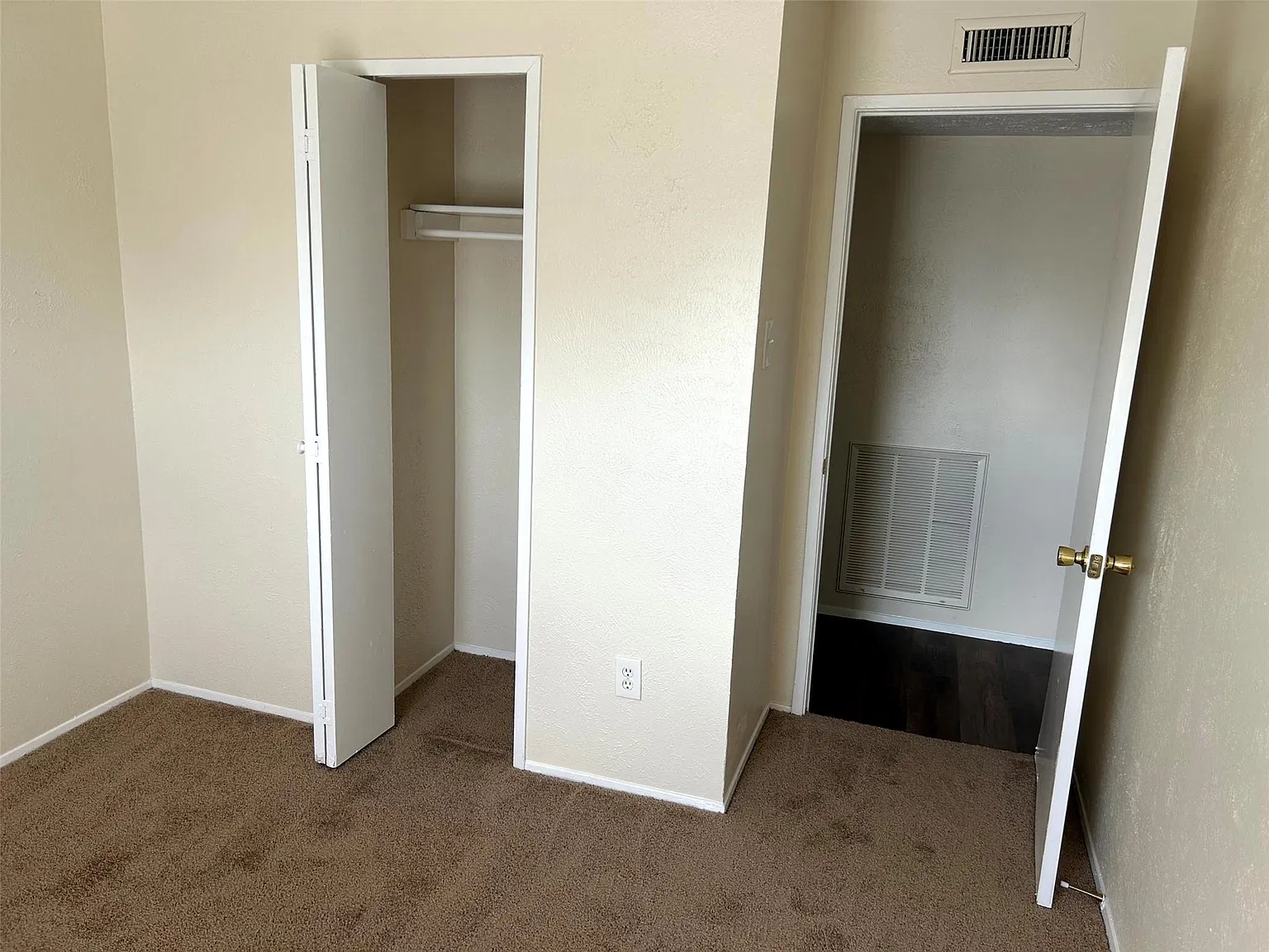 3 bed, 2.0 bath, 1313 sqft, $1,795 — Photo 4