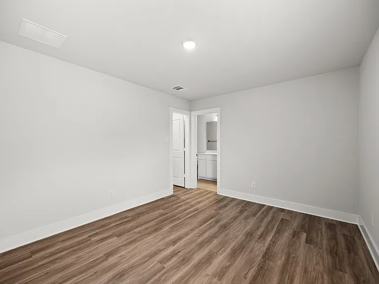 6506 Elaine Ct — Photo 21
