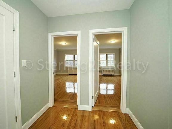 5th image of 32-20 33rd St #1