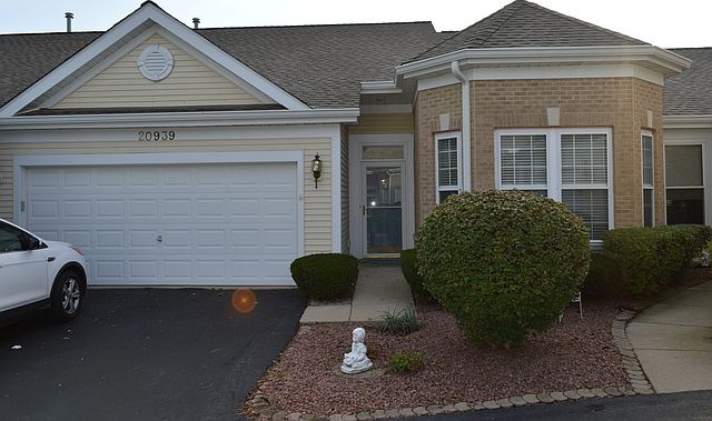1st image of 20939 W Snowberry Ln