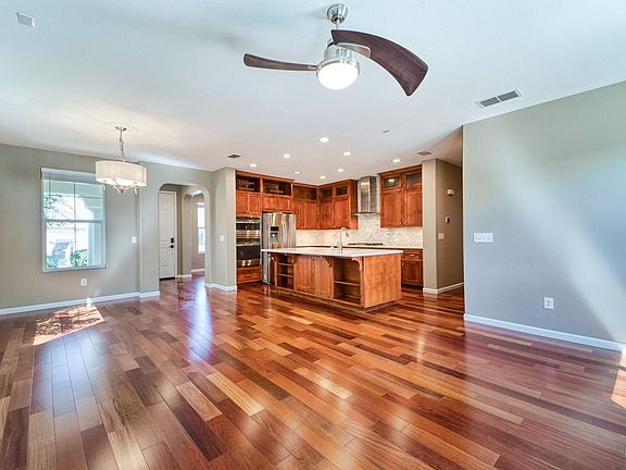 5th image of 1358 Oregon Creek Way