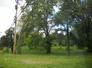 100 Colonial Ct, Paducah, KY 42001