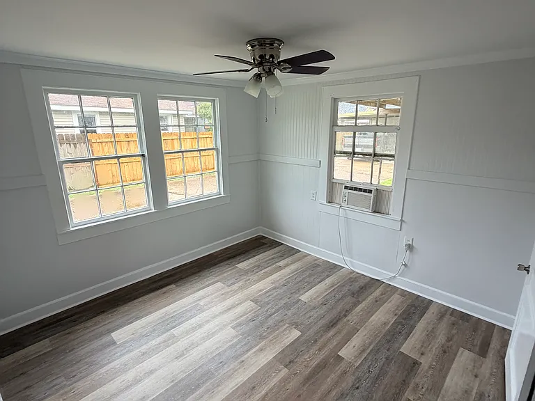 815 Williams Ave #B — Photo 6