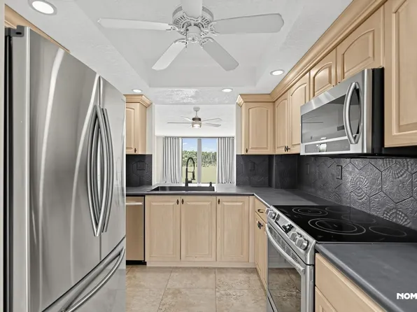 10600 S Ocean Dr, Jensen Beach, FL