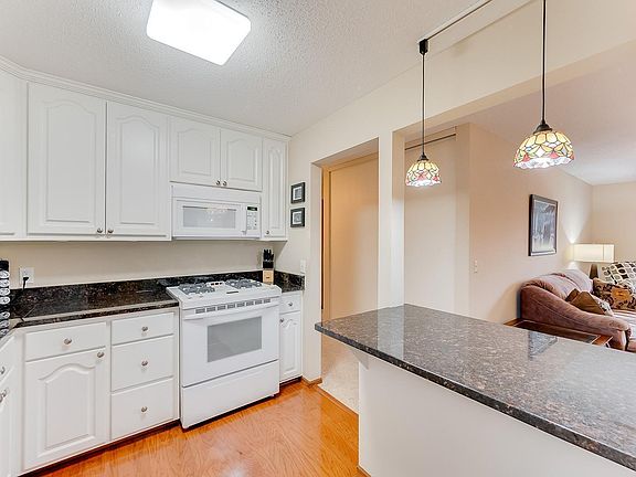 3rd image of 11160 Anderson Lakes Pkwy APT 211