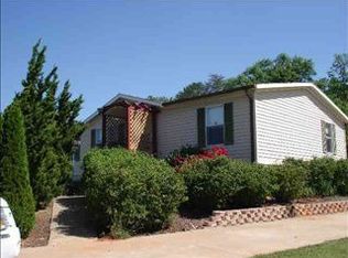 240 Lindsey Ridge Rd, Lyman, SC 29365