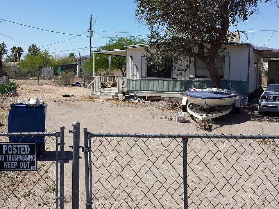 1st image of 1793 Artesia Dr