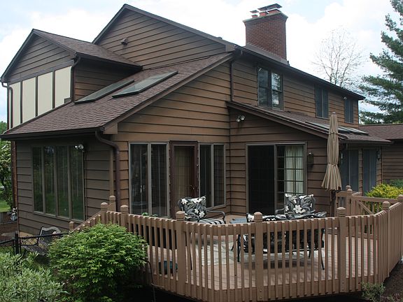 4th image of 9245 Hunt Club Ln