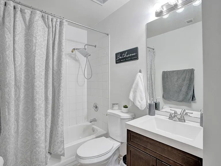 1488 SW 47th Ave — Photo 26