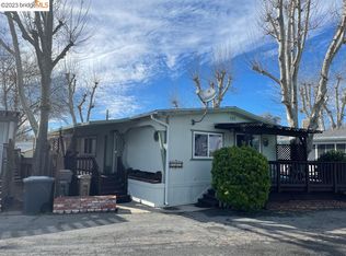 16068 Harbor Dr, Isleton, CA 95641