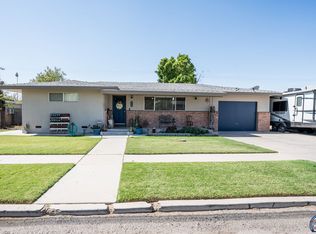 310 W 9th St, Imperial, CA 92251
