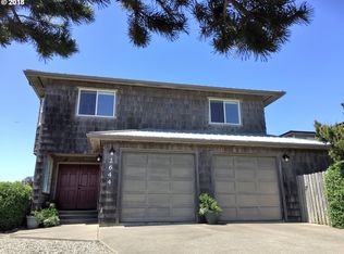 2644 Caryll Ct, Bandon, OR 97411