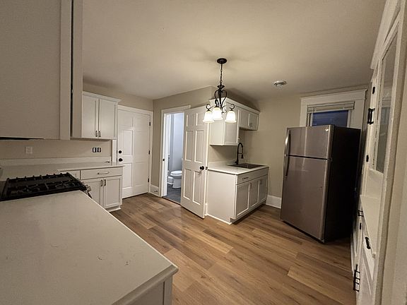 5th image of 3752 E Pulaski Ave #4