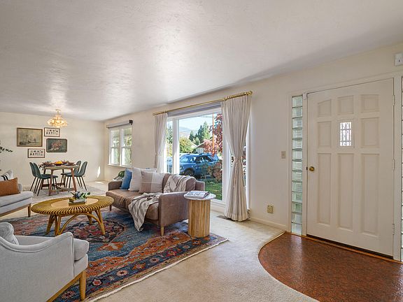 3rd image of 1034 SE Clarey Ave