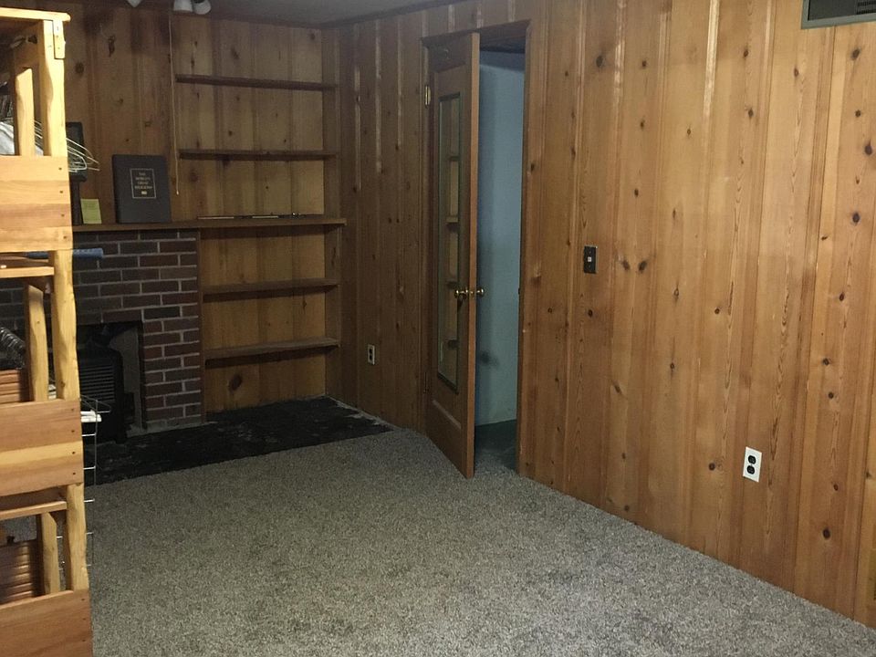 2nd image of 1614 E Garfield St #3-4