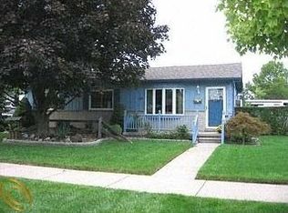 38168 N Jean Ct, Westland, MI 48186