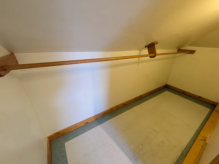 3rd floor bedroom closet