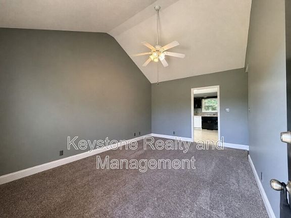 2nd image of 1909 Timberline Cir