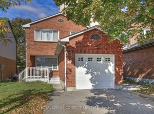 36 Plumridge Ct #B, Ajax, ON L1S 3Z8