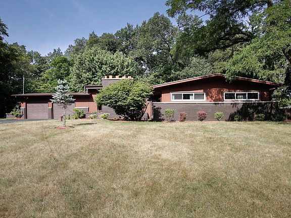 287 borden drive-102